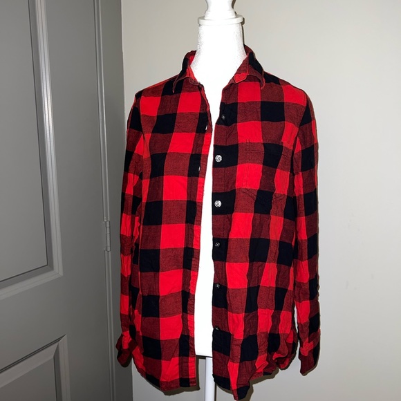 Old Navy Tops - Plaid Flannel